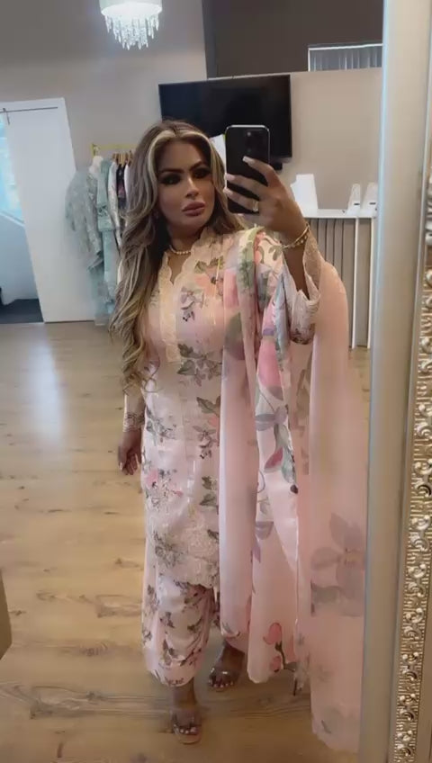 Pink Floral Farshi